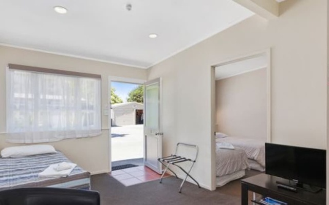 Amber Court Motel Whakatane – Guest Rooms – Whakatane