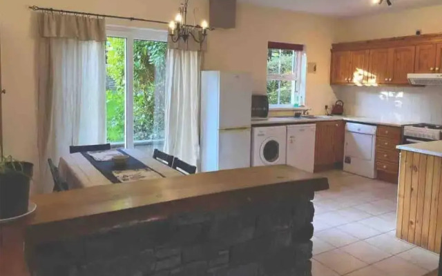 Molaga Street Retreat - 3 Bedroom House