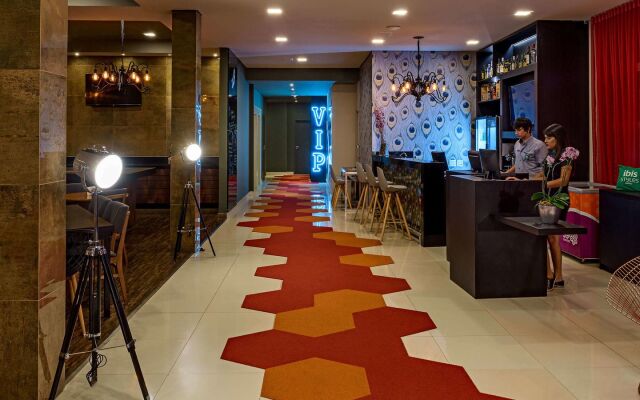 Golden Tower Express Braz Olaia