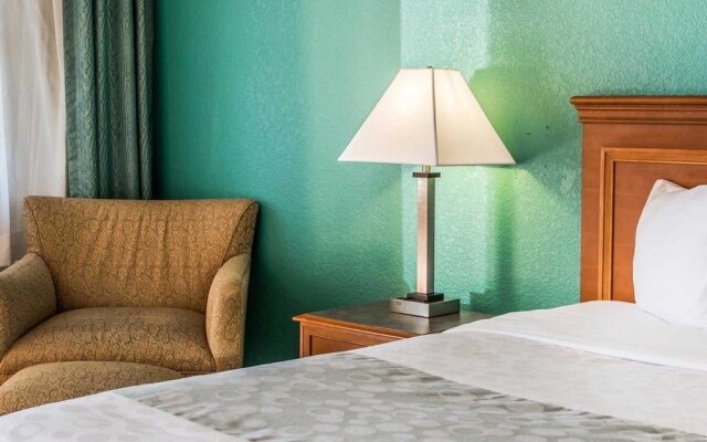 La Quinta Inn Tulsa East-41st Street