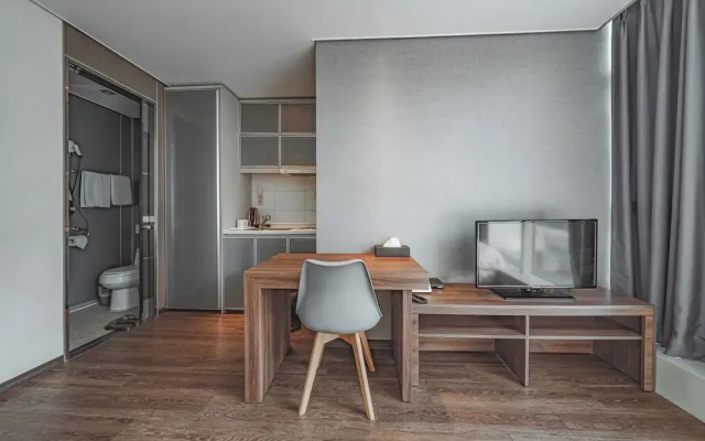 Brown Suites Hotel Sinchon Central