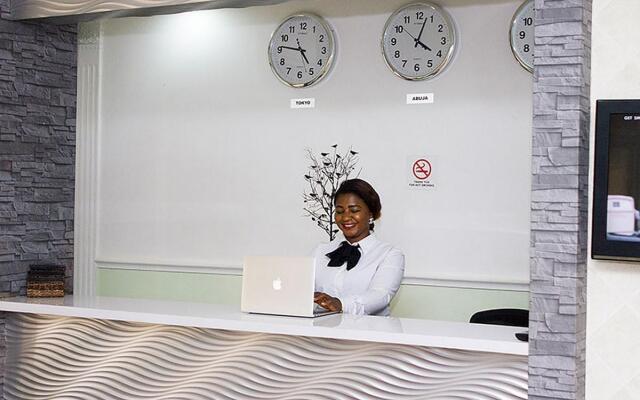 Bristlecone Suites and Apartments