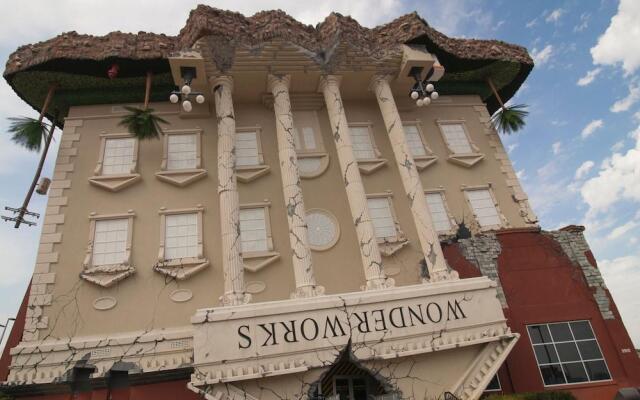 Beautiful Long Beach Condo Unit 1-1206! TWO Gulf Masters!