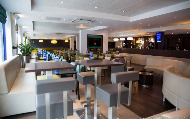 Holiday Inn Express London - Stratford by IHG