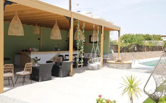 Maria Apartments by Checkin