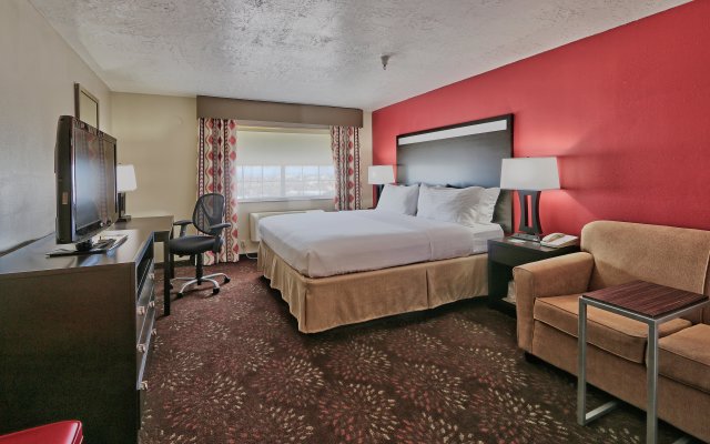 Holiday Inn Hotel & Suites Albuquerque Airport, an IHG Hotel