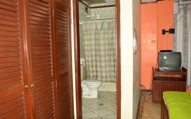 Hotel Suites Don Juan