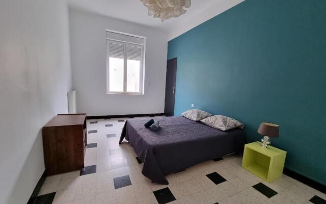 T4- terrasse 50m², garage, centre-ville