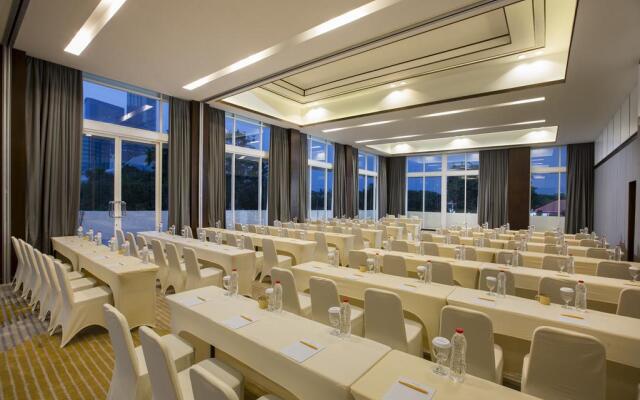 Kampi Hotel Tunjungan – Surabaya