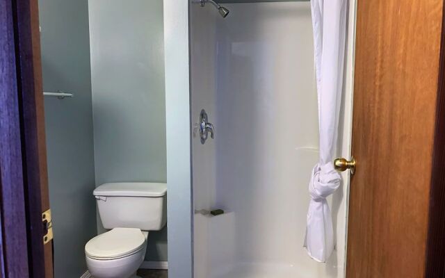 Lasqueti Island Hotel & Restaurant