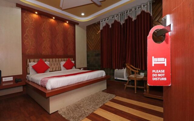 Collection O 7440 Hotel Paradise