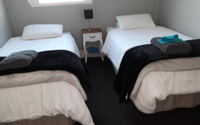 Sunkist Guesthouse