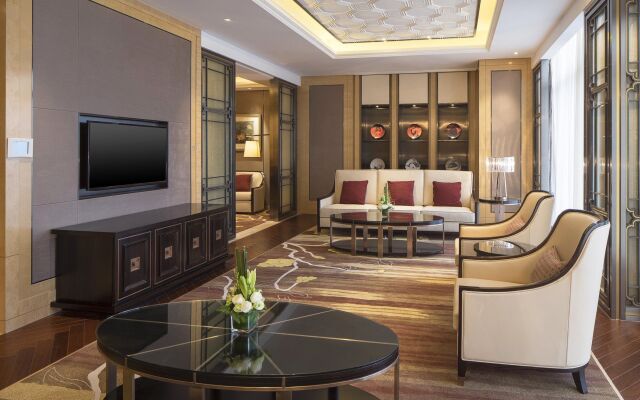 Sheraton Langfang Chaobai River Hotel