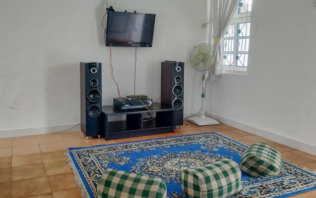 Villa MB 2 Kota Bunga Cipanas Blok Q RedPartner