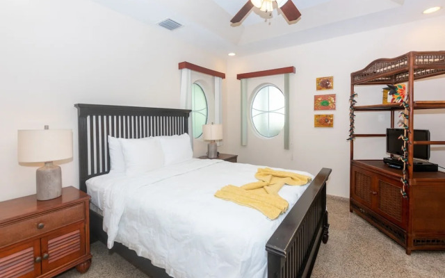 Lawson Rock - Parrotfish 106