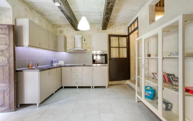 VLT214- Valletta 2 Bedroom Townhouse