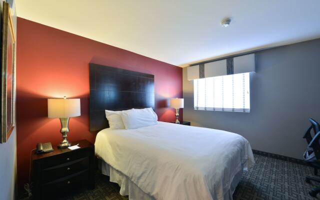 HolmeSuites Columbus Airport/DLA