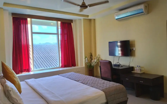 Hotel SC Grand