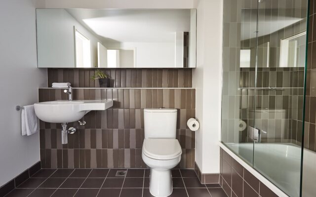 Melbourne Dandenong Central Apartment