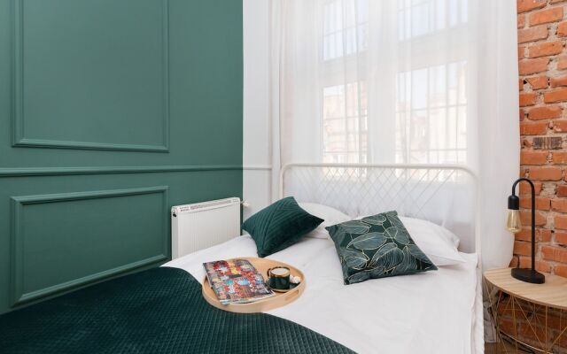 Gdansk Old Town by Renters