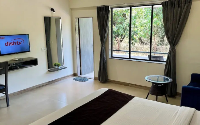 Girivihar Holiday Club