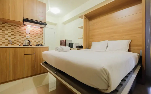 Modern Studio Apartment 27th on Top of Green Pramuka Mall