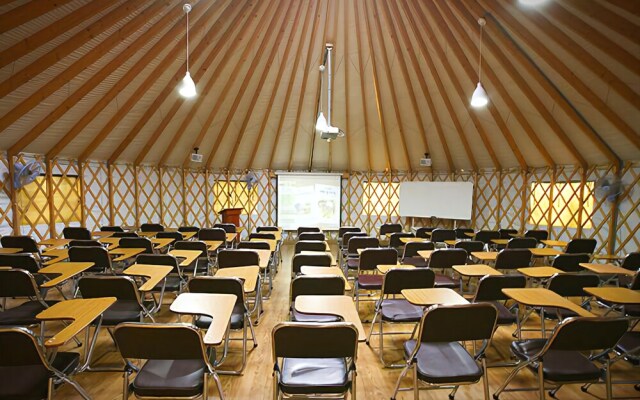 Galaxy x Hotel type Caravan Glamping&Pension