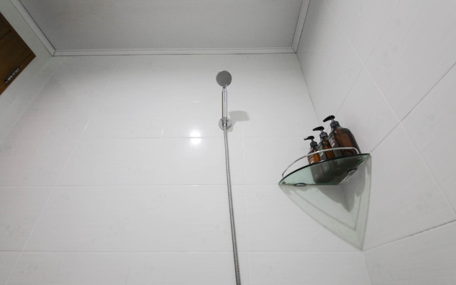 Goseong Venecia Pension