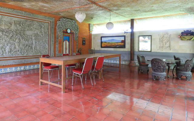 Mertha Jati Hotel & Bungalow