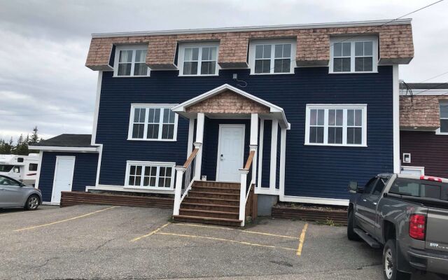 Seaport Inn