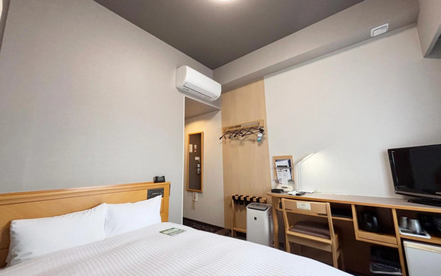 Hotel Route Inn Naha Tomariko