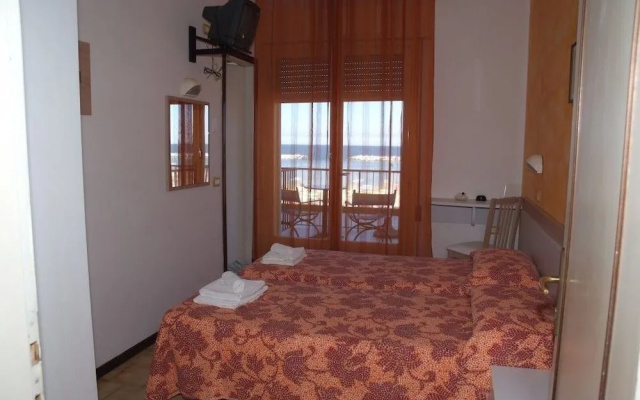 Nautic Beach Hotel