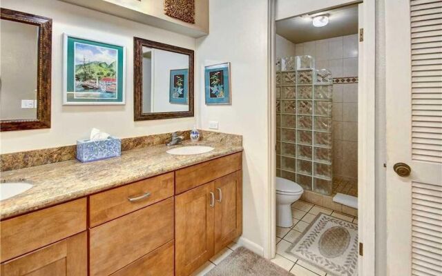 Maui Kaanapali Villas D275 by RedAwning