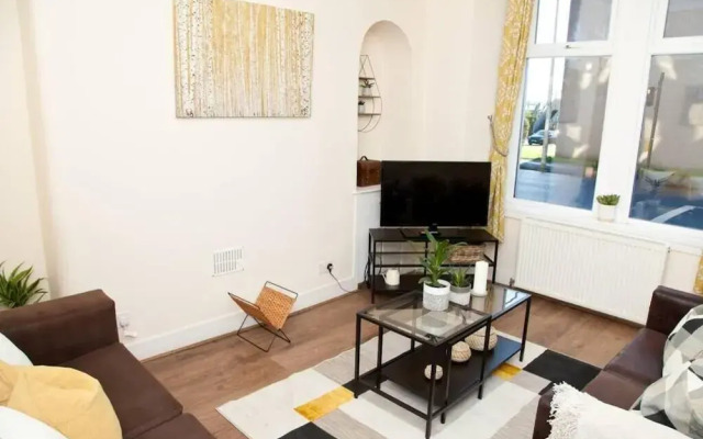 Logie Baird Apartment