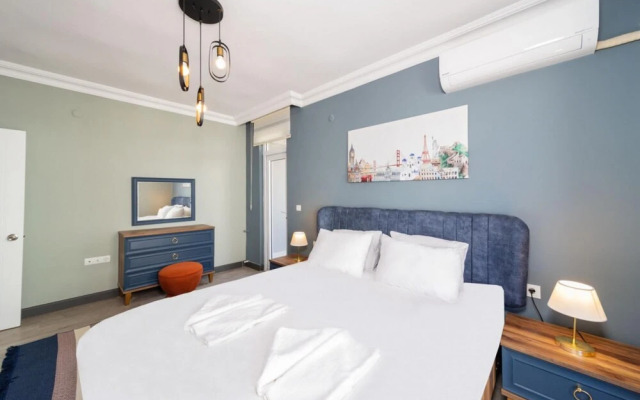 Flat with Walking Distance to Beach in Antalya