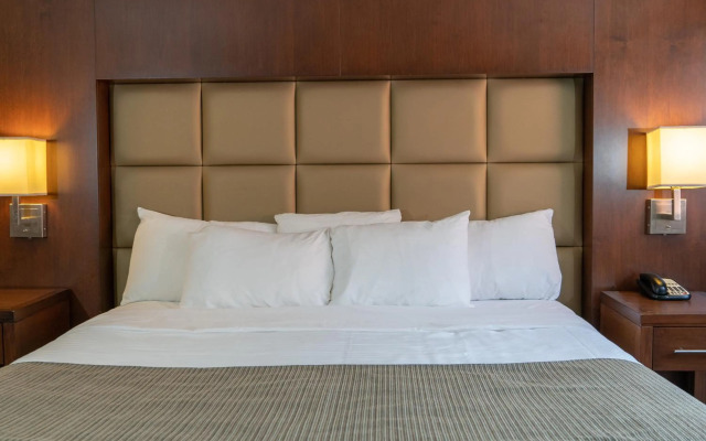 Prestige Vernon Lodge and Conference Centre