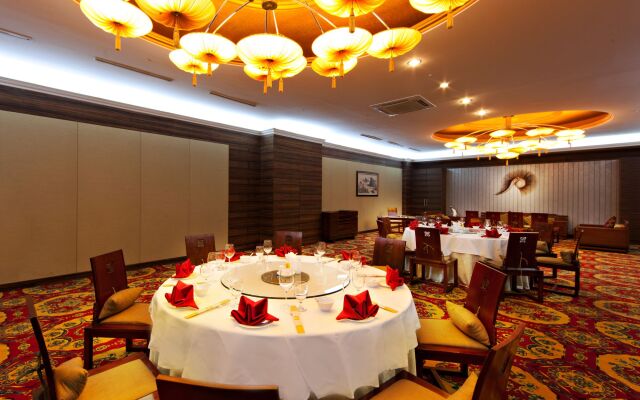 Grand Plaza Hotel Hanoi