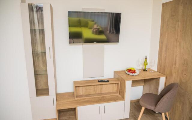 Allure Beach Resort Aparthotel