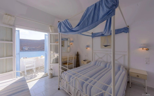 Vardia Bay Studios