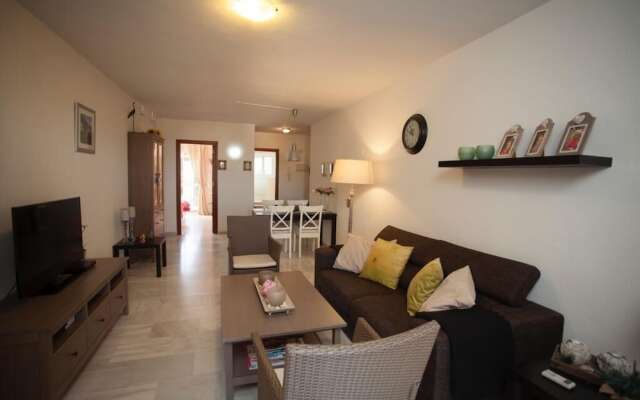 Sur Suites Royal Park