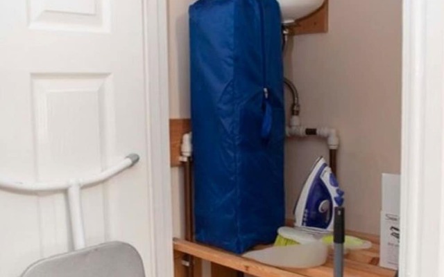 Cosy Holiday Home in Gloucester Near Robinswood Park