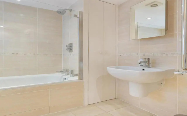 Fulham Experience-2BR 2BT