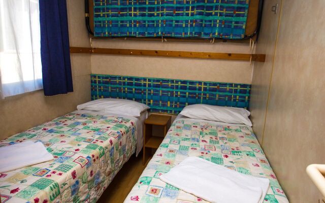 Arena Stoja Camping Homes