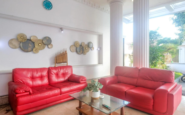 Super OYO OYO Capital O 514 Omah Pari Boutique Hotel