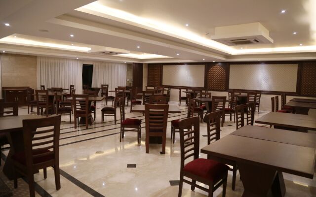 Regenta Lp Vilas Dehradun By Royal Orchid Hotels