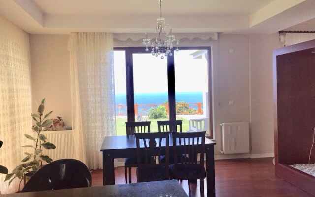 Villa Paradise Holiday