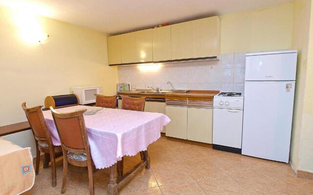 Apartments Milica 56