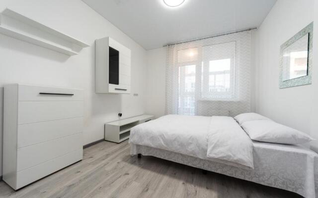 Flatrent Drahomanova 2a