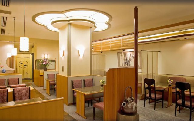 Shin Yokohama Grace Hotel