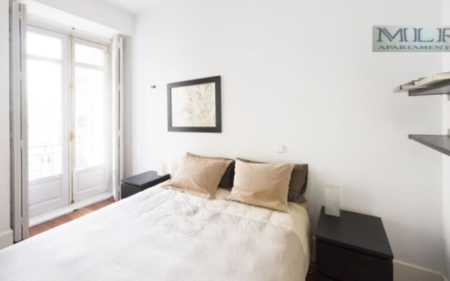 Modern Flats in Justicia by Allô Housing